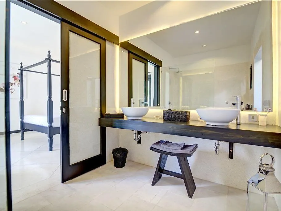 Villa Ema Seminyak 0*,  Indonézia